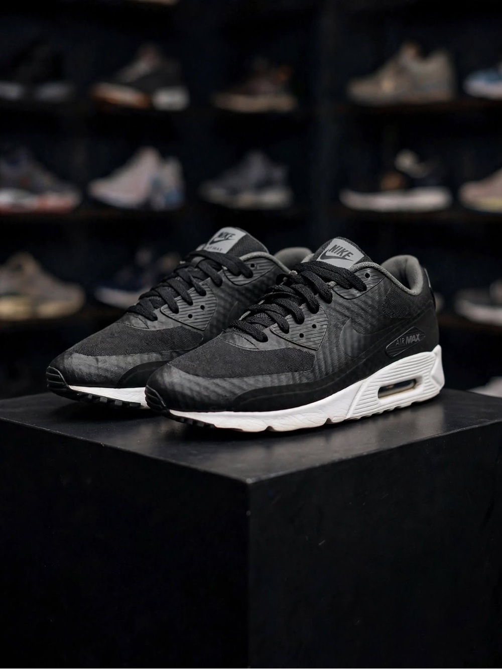Nike Air Max 90 Ultra Essential 'Black' (2016)